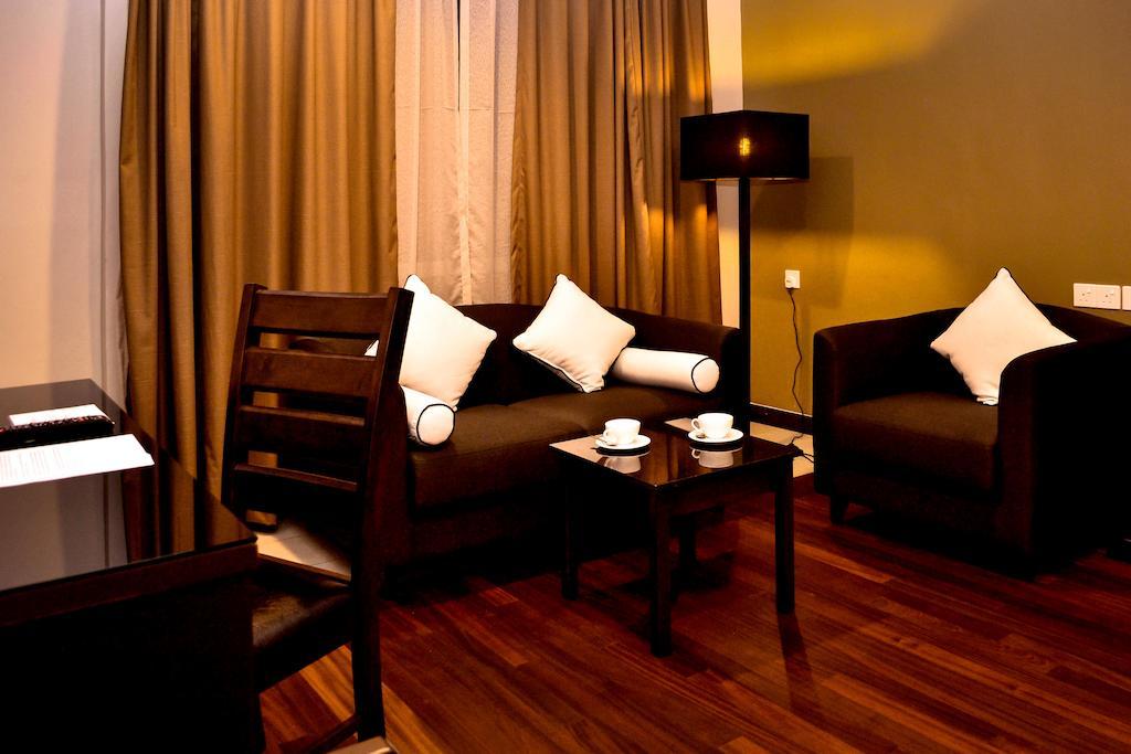 Lazenda Hotel Labuan Cameră foto