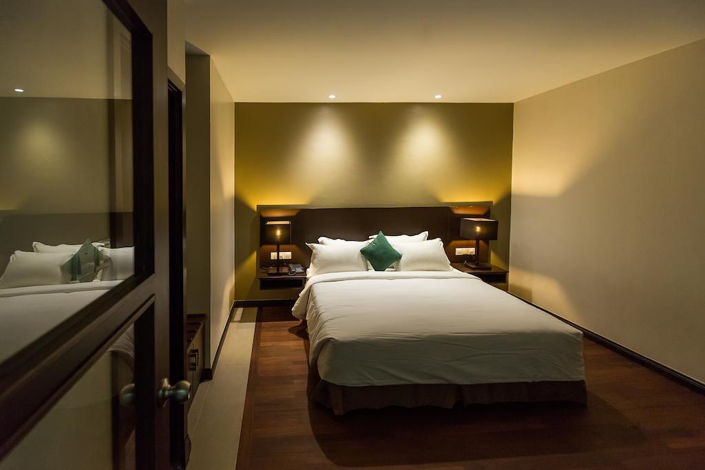Lazenda Hotel Labuan Exterior foto